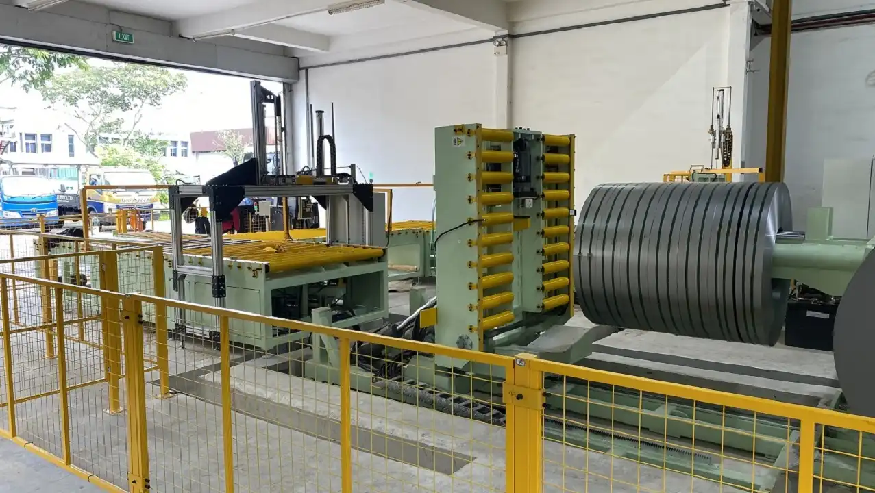 Slitting Coil Packaging Line with Turntable Stacker