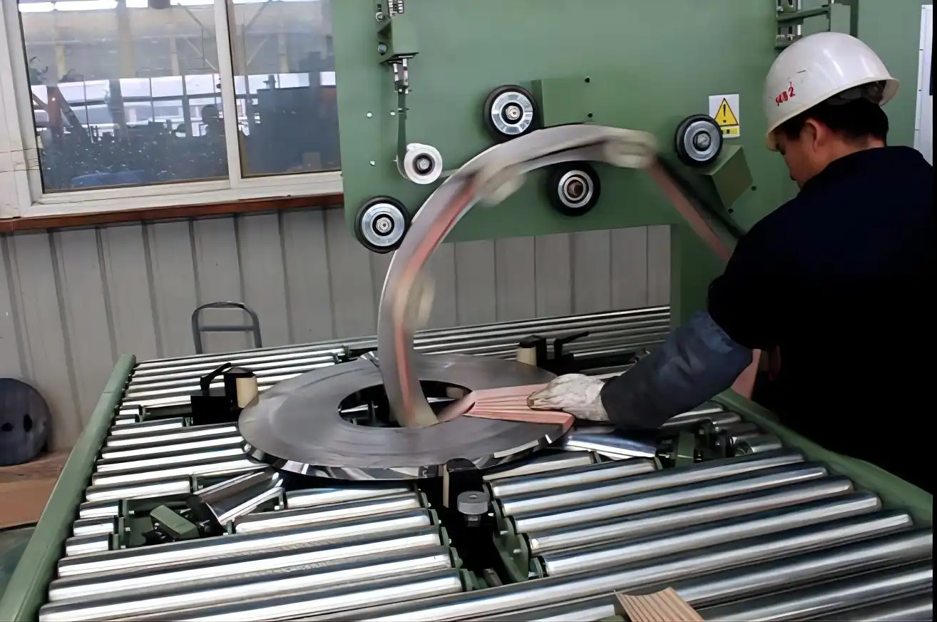Copper Coil Packing Machine FPC-200 — detail view 3